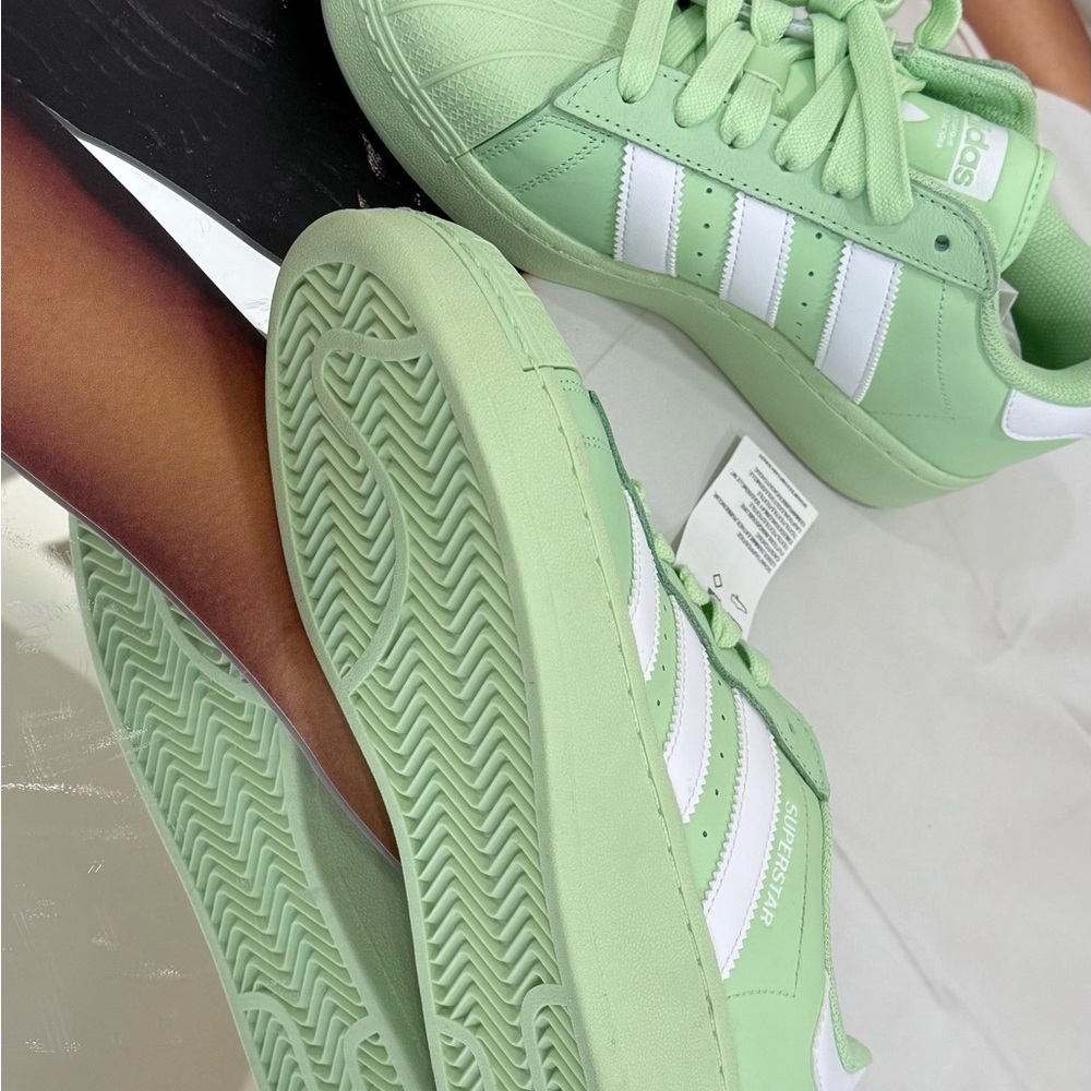 (new+tag) Adidas Women Superstar Classic — US size 8.5 green and white sneakers - Picture 5 of 6